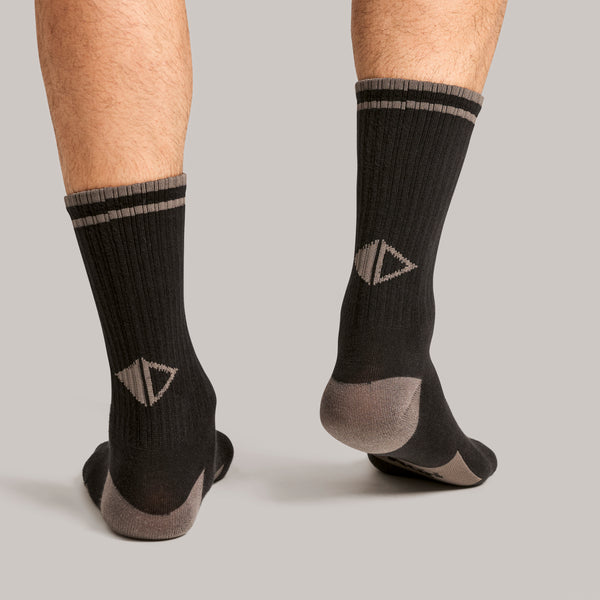 SOX1 – Men's Active Socks – Black and Gray
